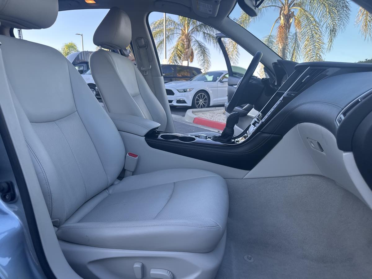 2018 Infiniti Q50 3.0t LUXE photo 25