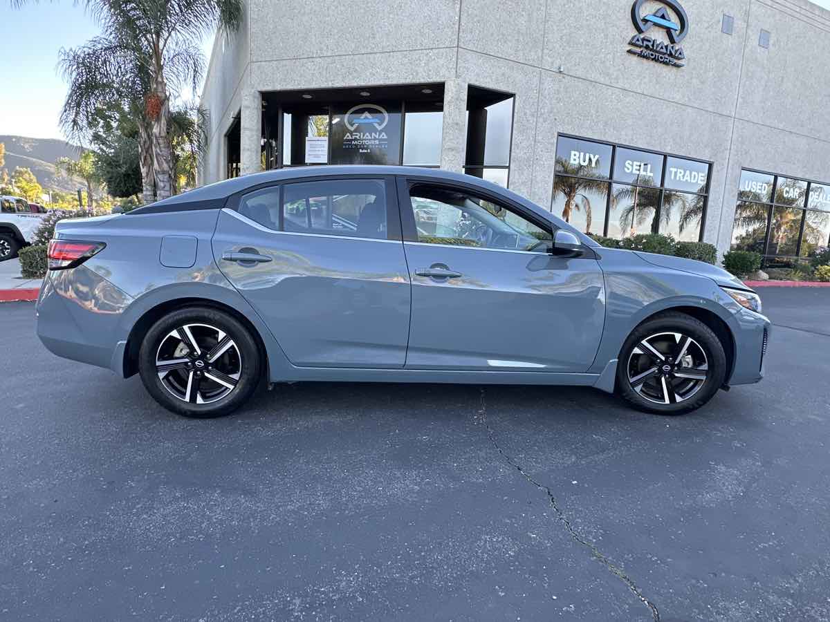 2024 Nissan Sentra SV photo 11