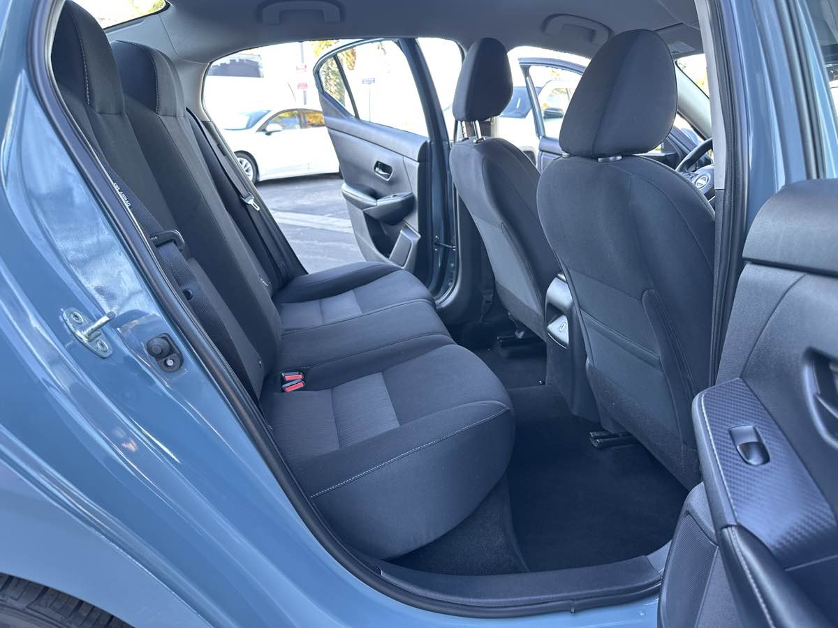 2024 Nissan Sentra SV photo 29