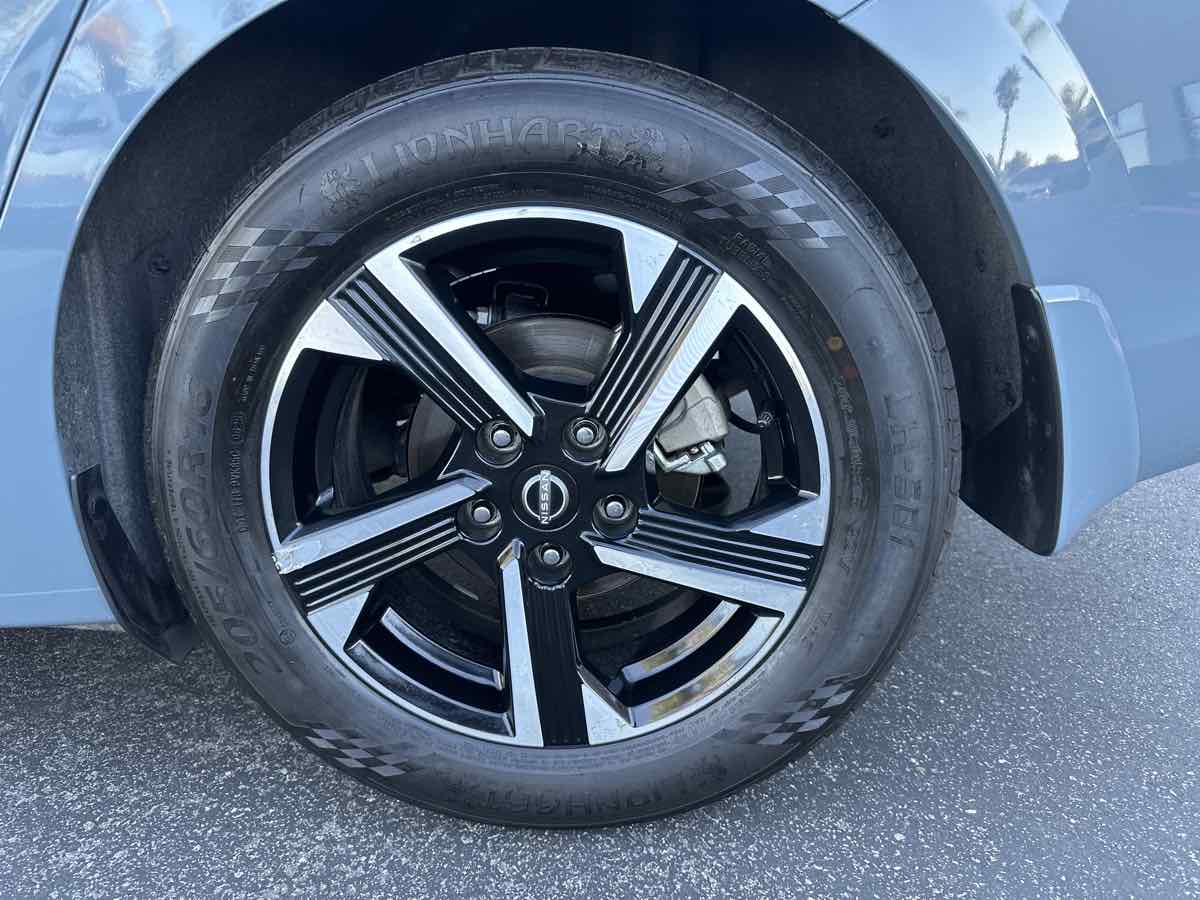 2024 Nissan Sentra SV photo 43