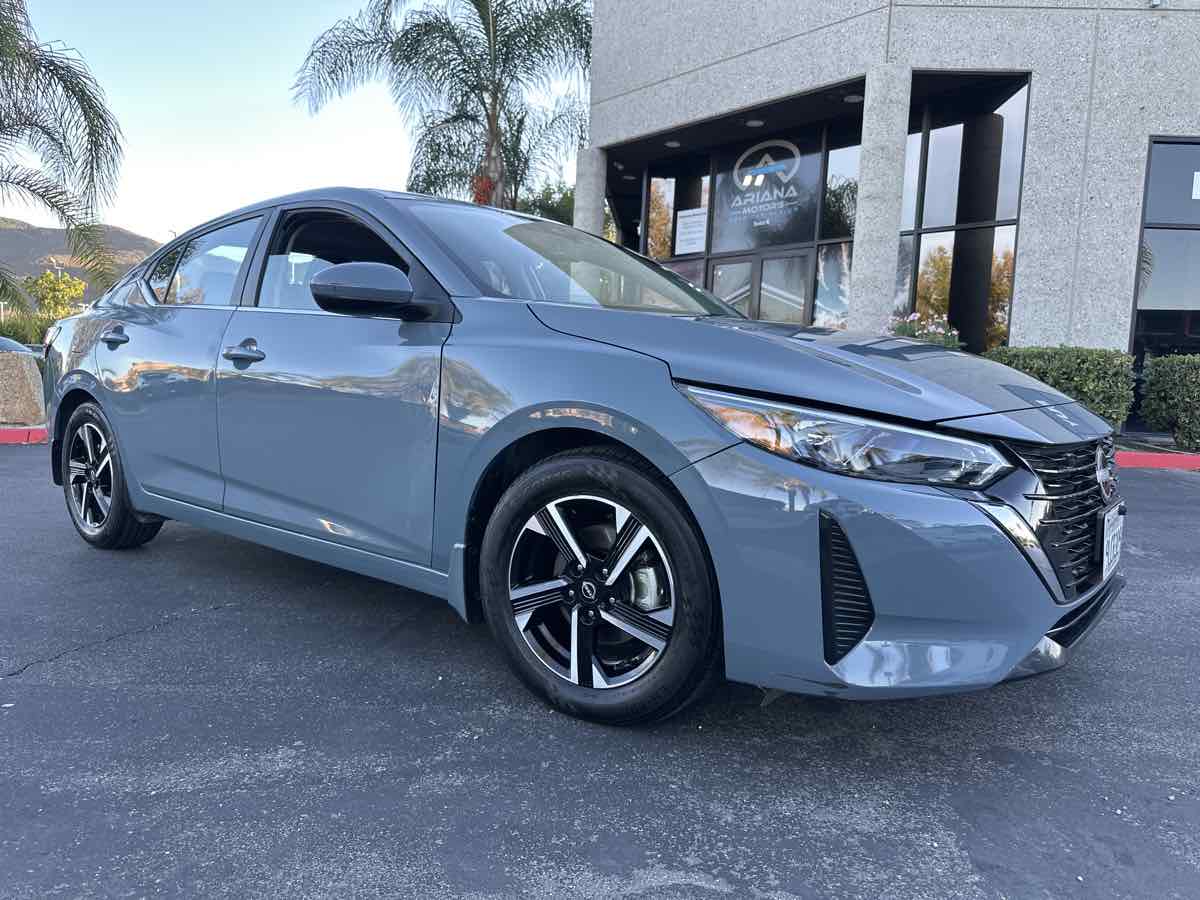 2024 Nissan Sentra SV photo 9