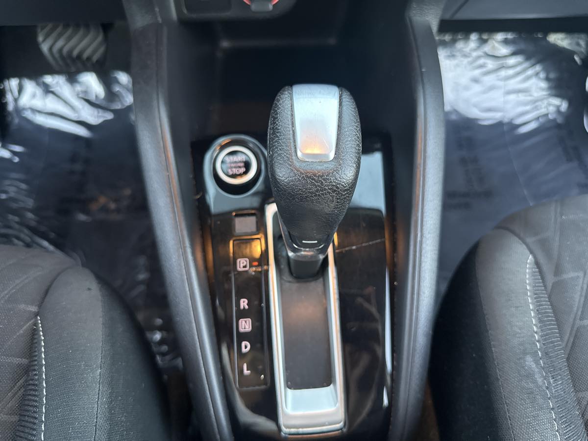2021 Nissan Kicks S photo 30