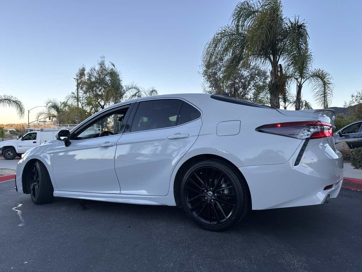 2022 Toyota Camry XSE V6 photo 10