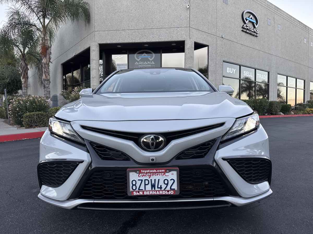 2022 Toyota Camry XSE V6 photo 11