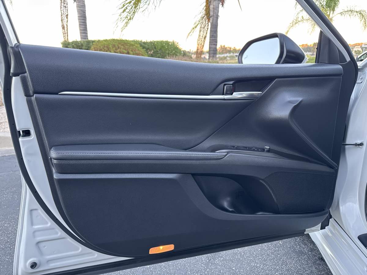 2022 Toyota Camry XSE V6 photo 27