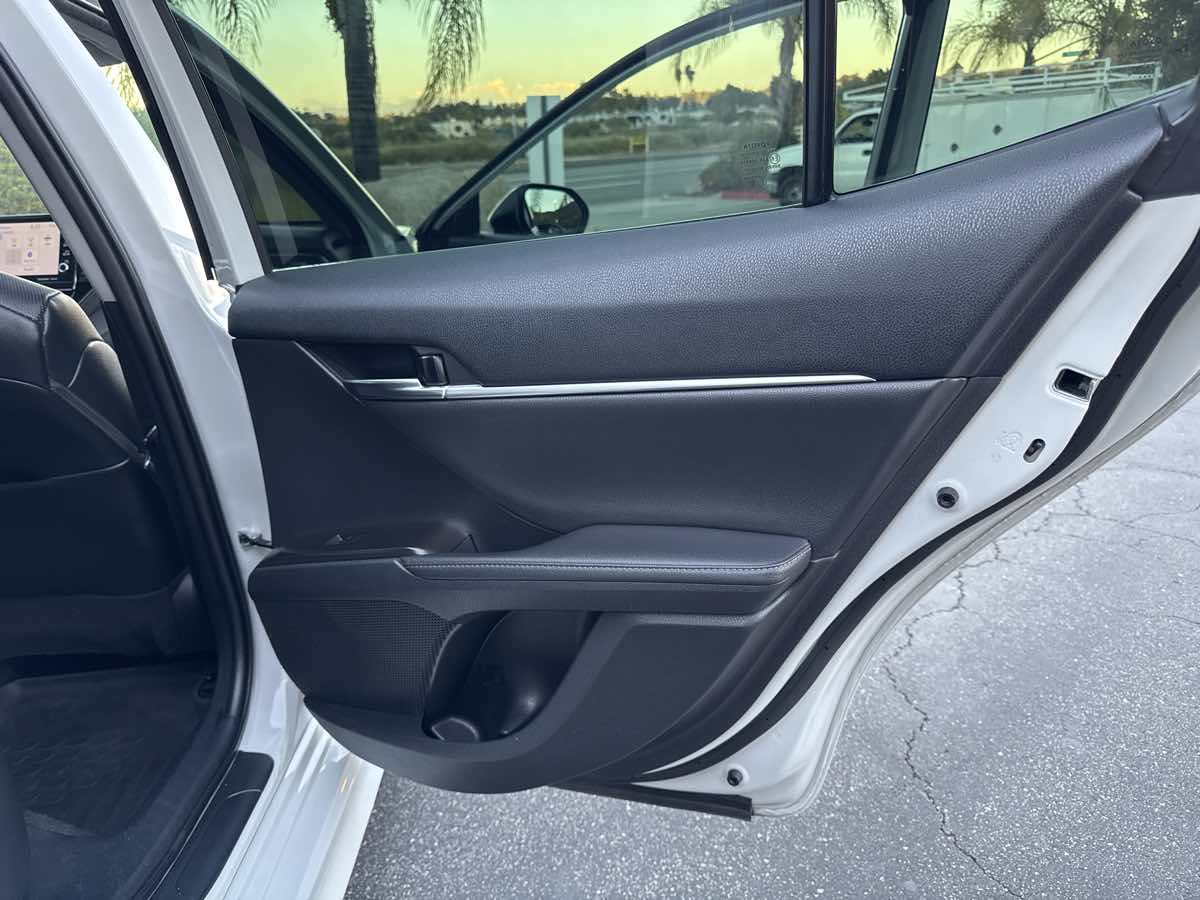 2022 Toyota Camry XSE V6 photo 29