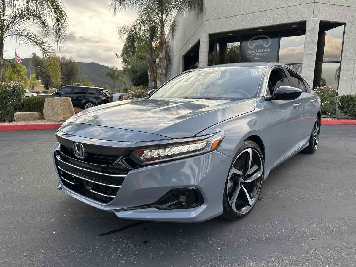 2022 Honda Accord Hybrid Sport photo 2