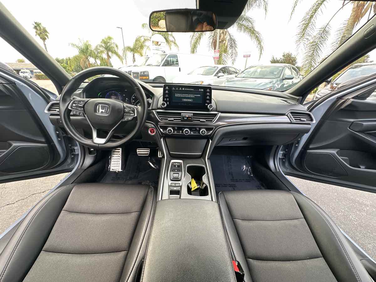 2022 Honda Accord Hybrid Sport photo 3