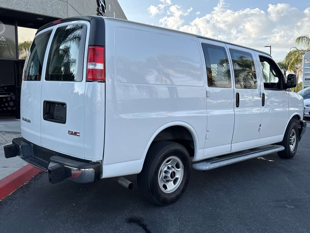 2023 Gmc Savana 2500 Cargo photo 8