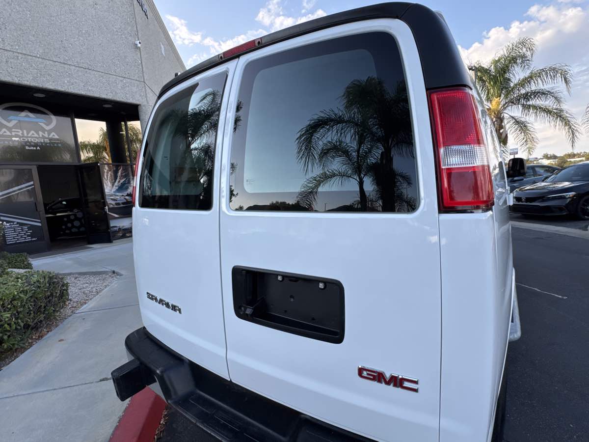 2023 Gmc Savana 2500 Cargo photo 9