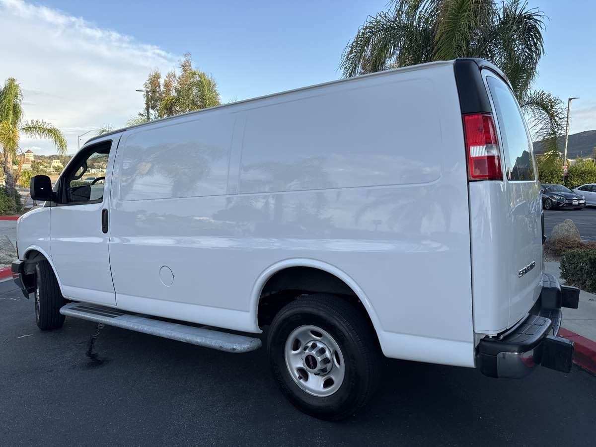 2023 Gmc Savana 2500 Cargo photo 13