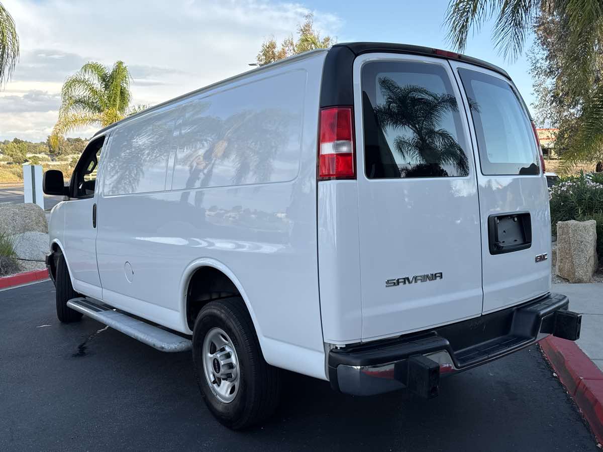 2023 Gmc Savana 2500 Cargo photo 14