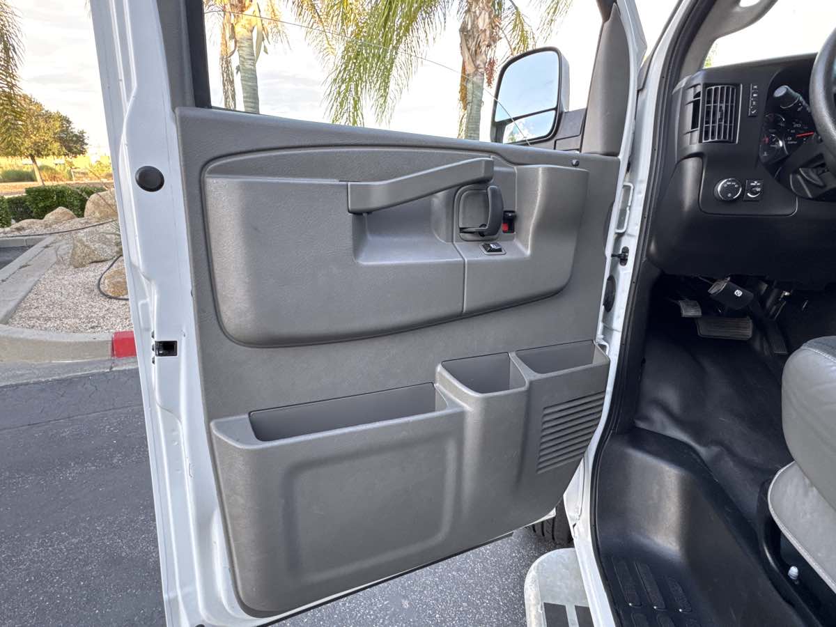 2023 Gmc Savana 2500 Cargo photo 19
