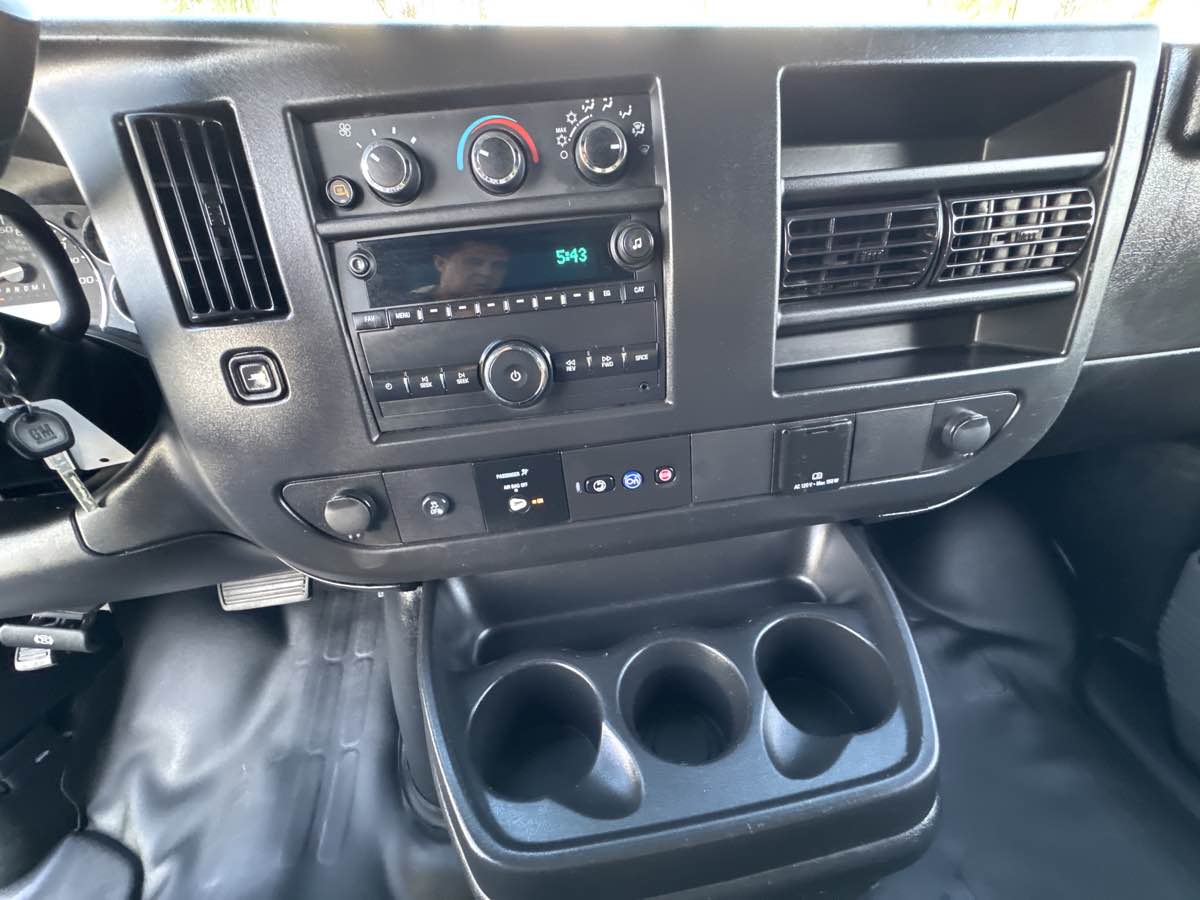 2023 Gmc Savana 2500 Cargo photo 20