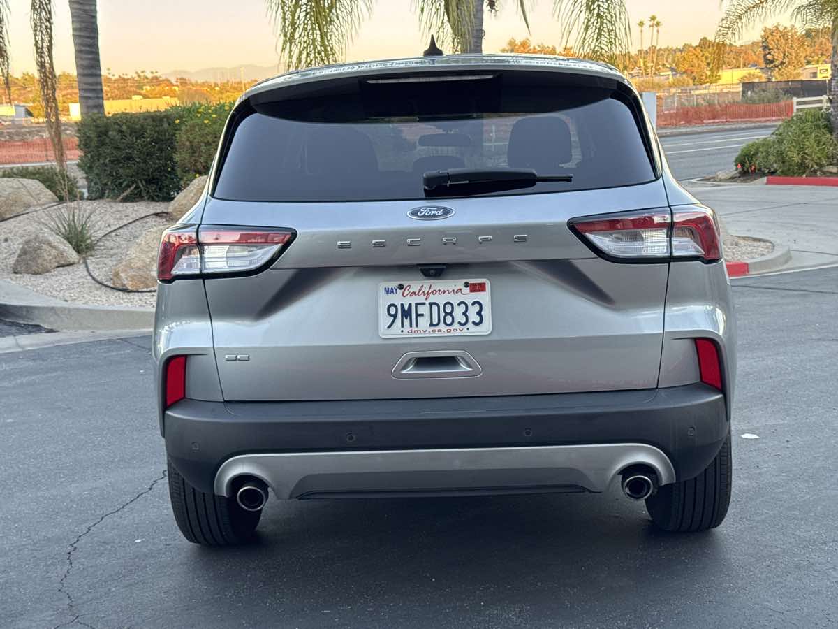 2022 Ford Escape SE - Photo 9