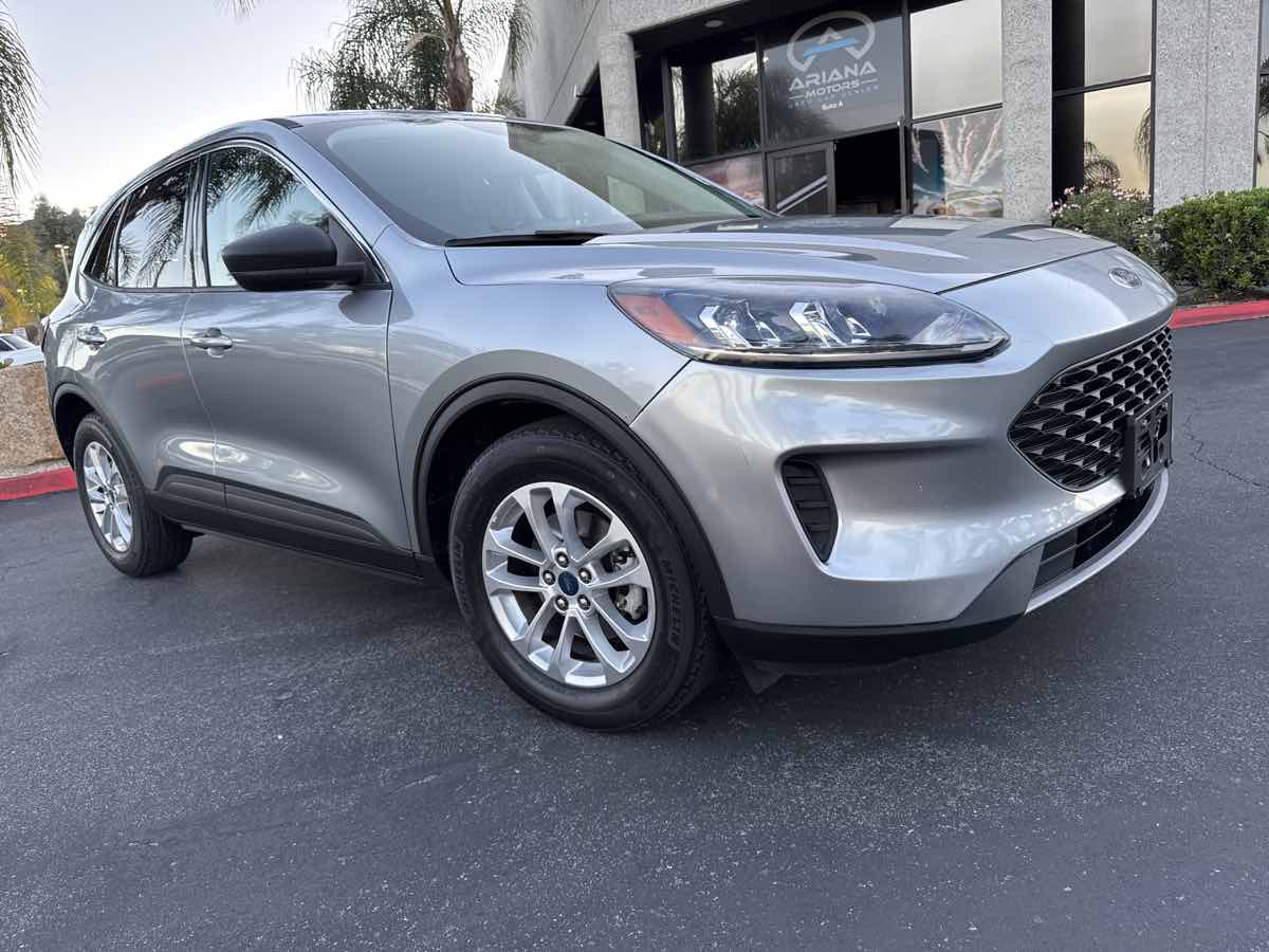 2022 Ford Escape SE - Photo 13