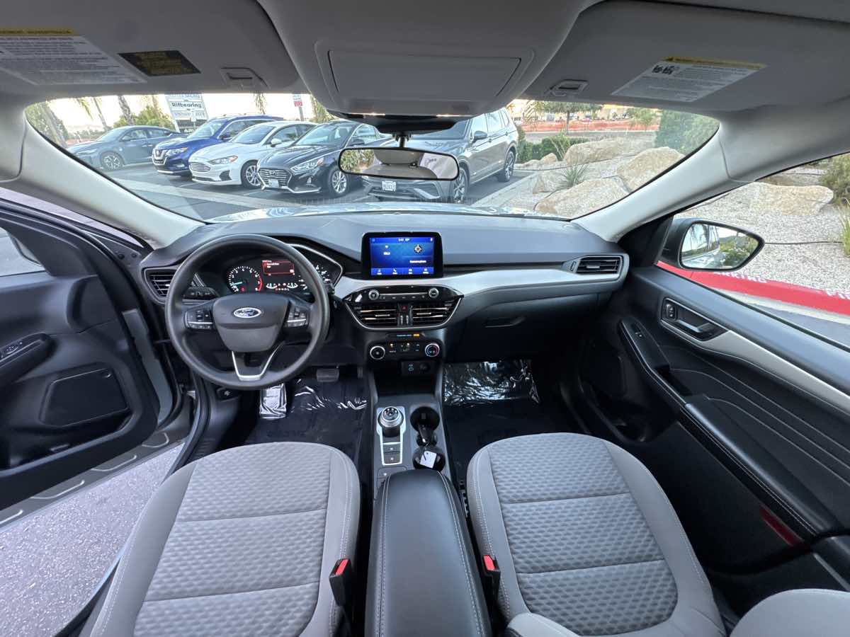 2022 Ford Escape SE - Photo 6