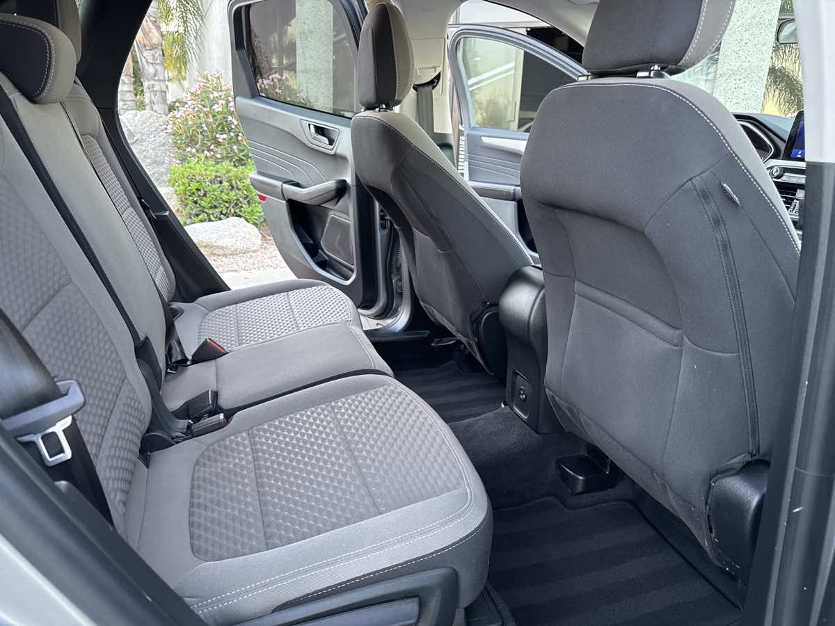 2022 Ford Escape SE - Photo 22