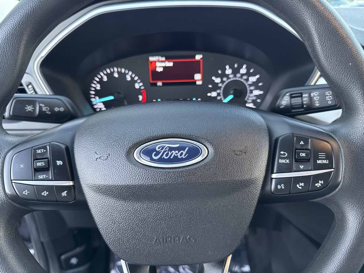 2022 Ford Escape SE - Photo 25