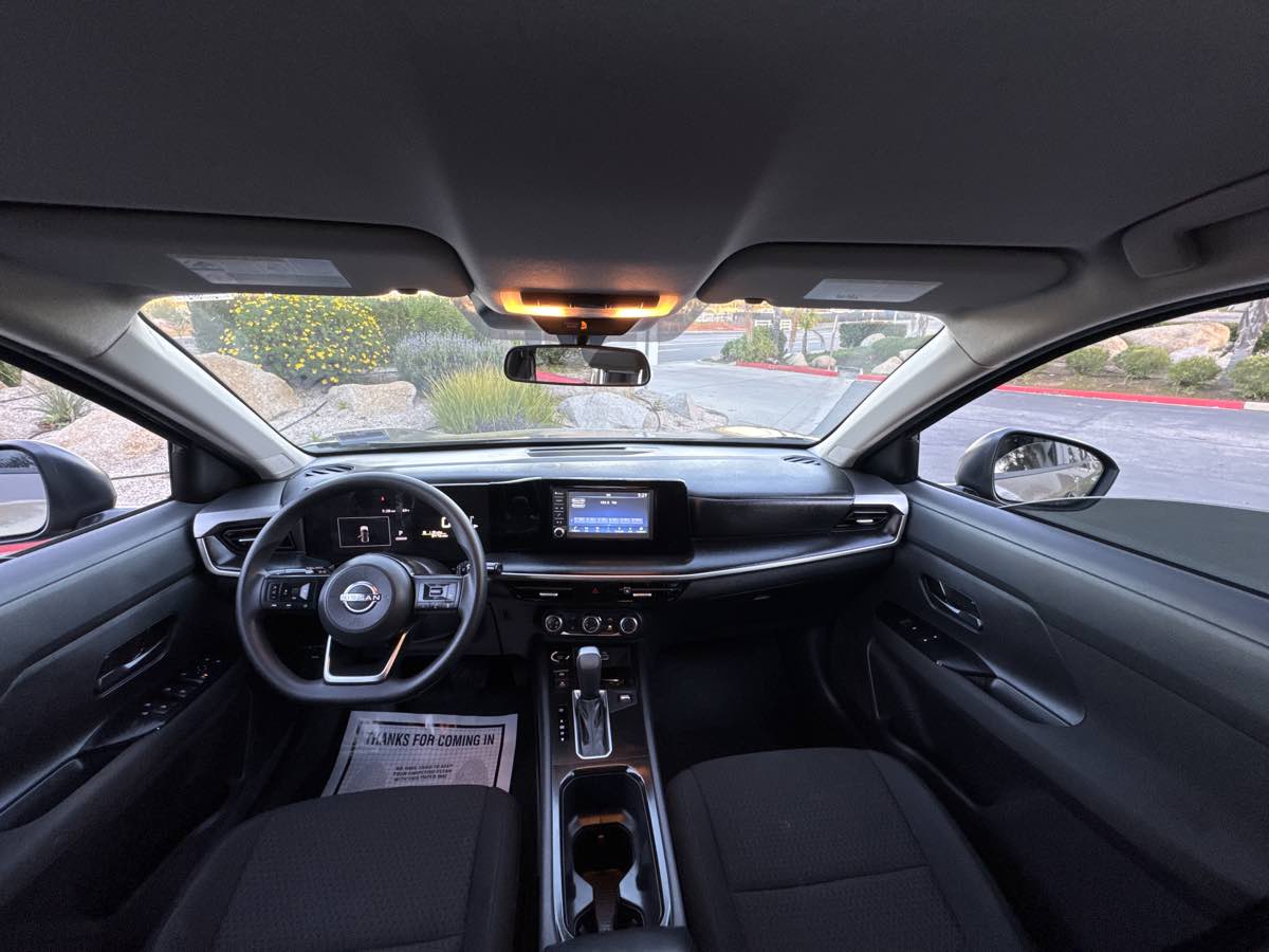 2025 Nissan Kicks S - Photo 3