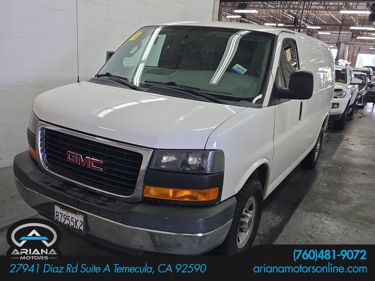 2016 GMC Savana 2500's photo