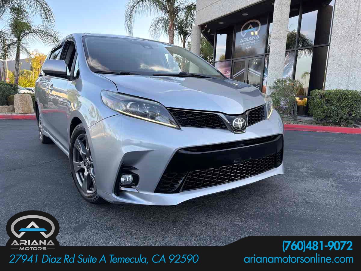 2018 Toyota Sienna SE