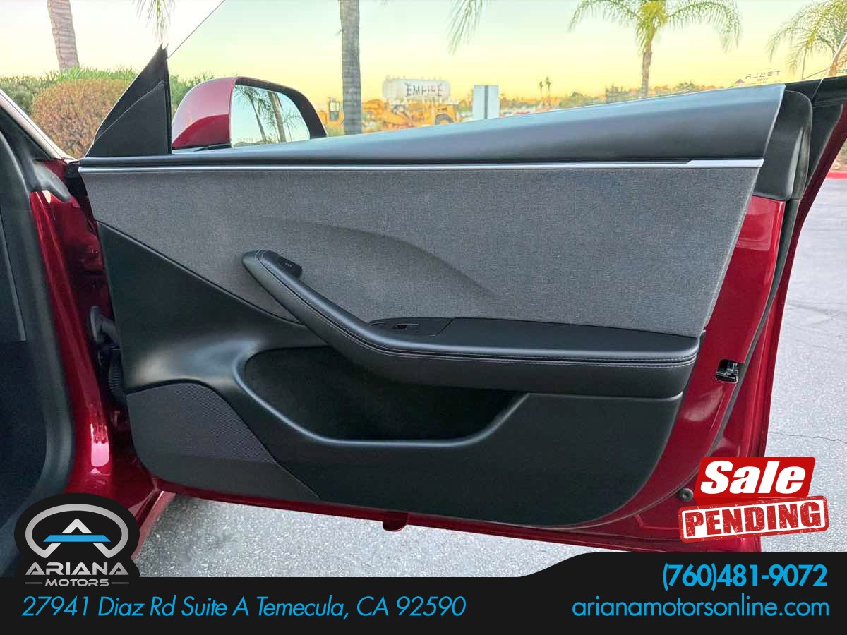 Photo 33 of this Tesla Model 3