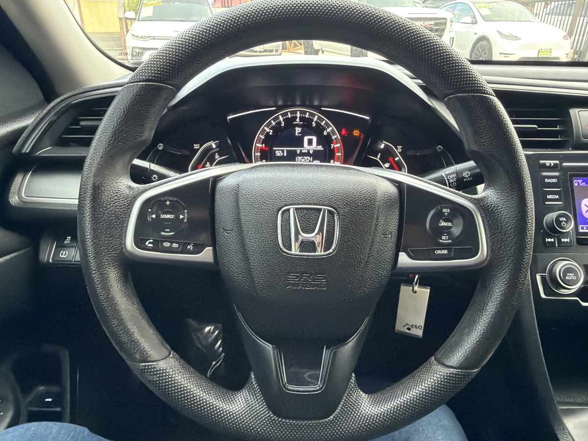 Honda Civic photo 13
