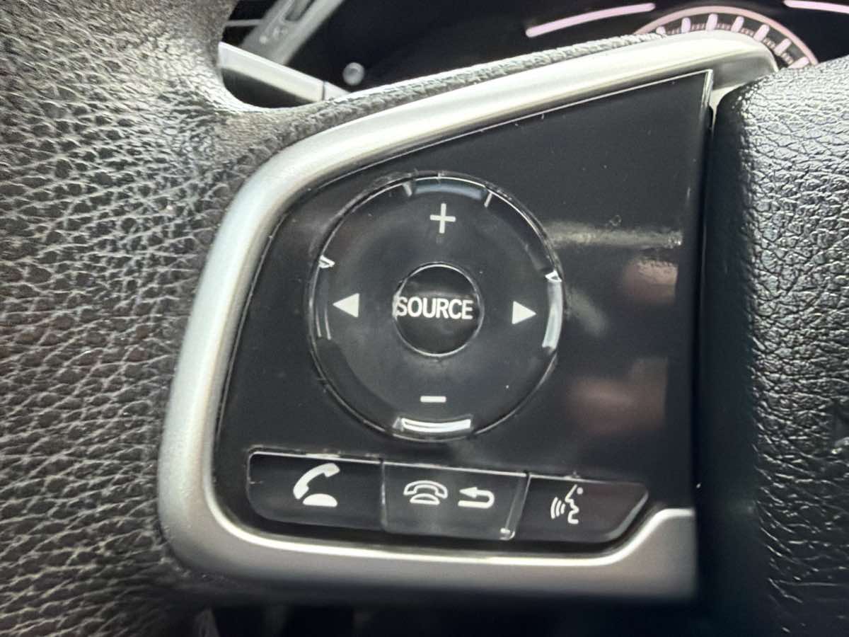 Honda Civic photo 14