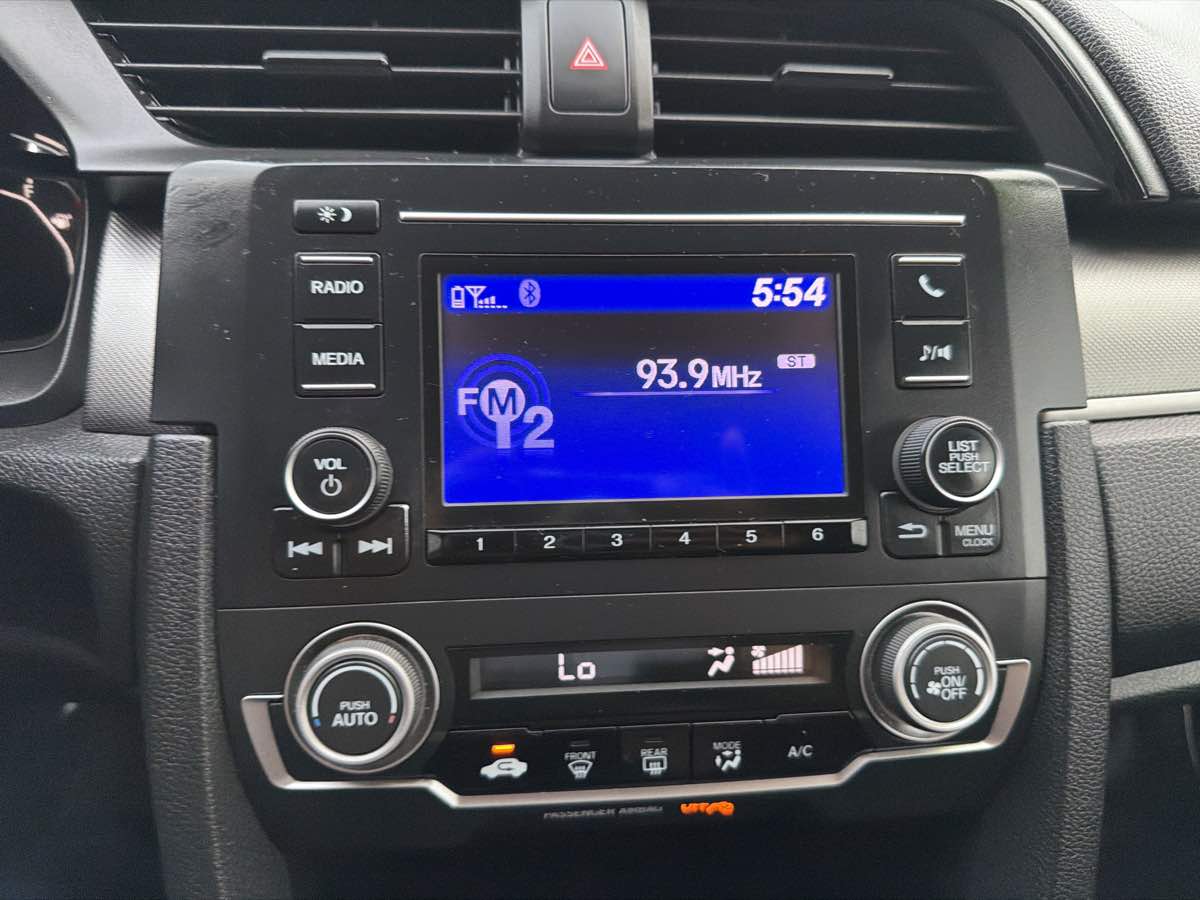 Honda Civic photo 17
