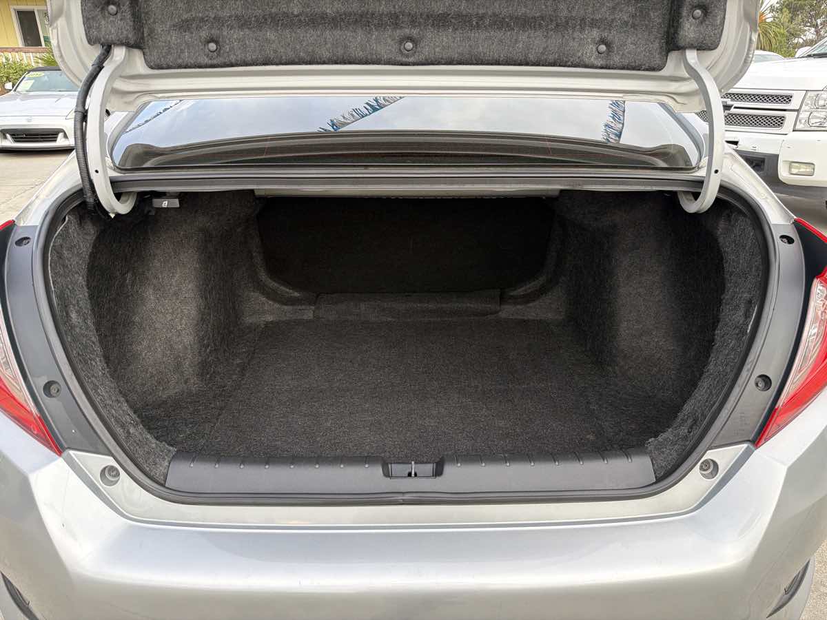 Honda Civic photo 22