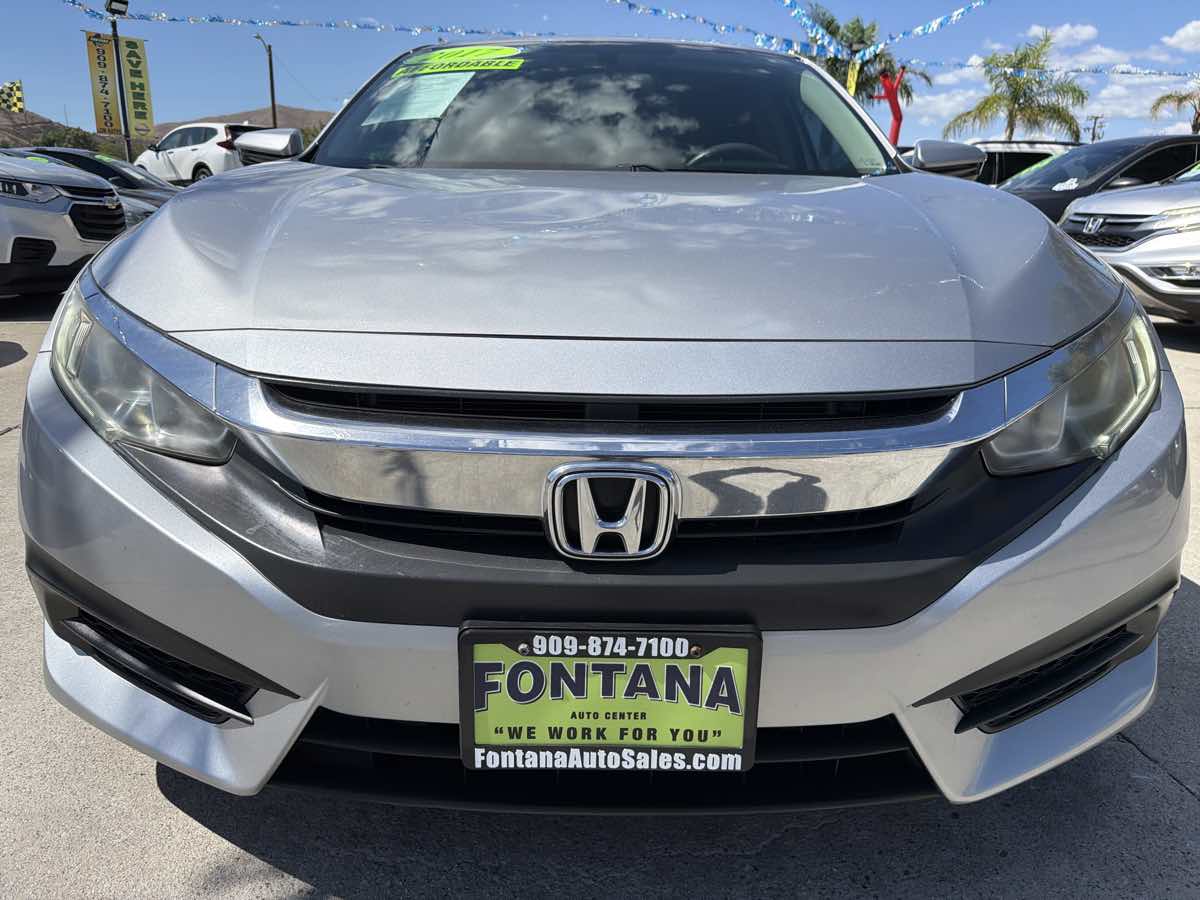 Honda Civic photo 8