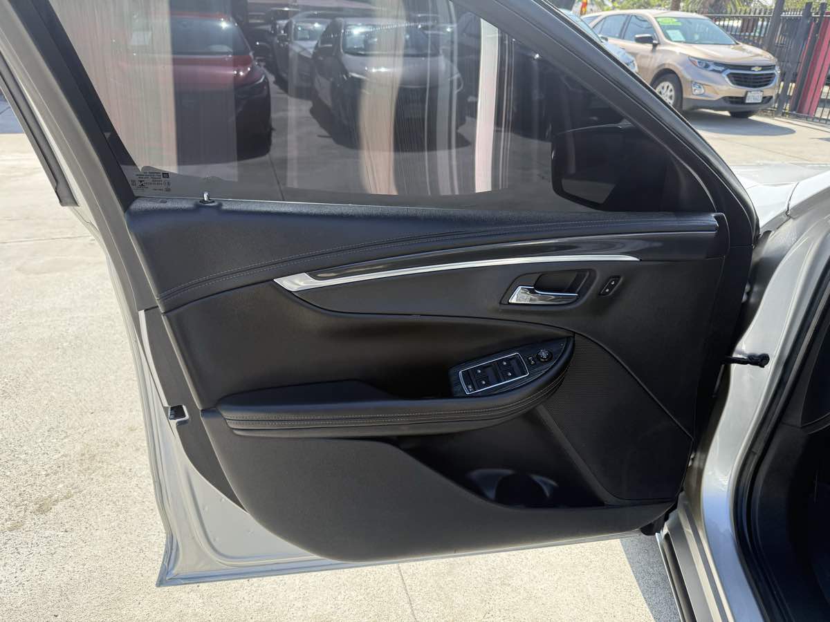 2020 Chevrolet Impala 1LT - Photo 12