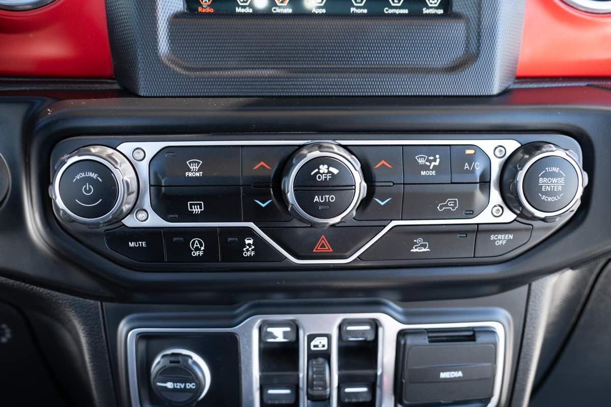 2020 Jeep Gladiator Rubicon - Photo 31