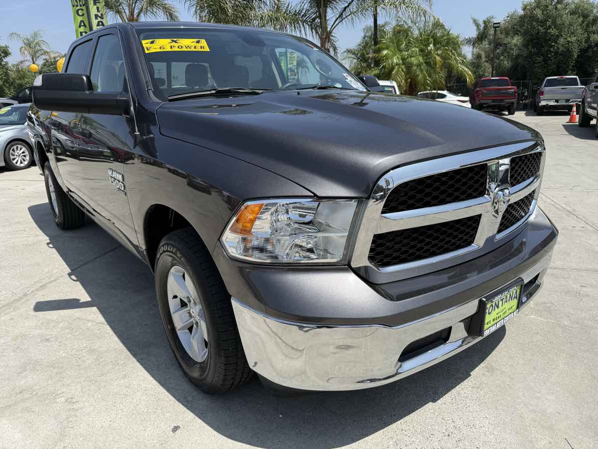 2023 RAM Ram 1500 Classic SLT - Photo 3