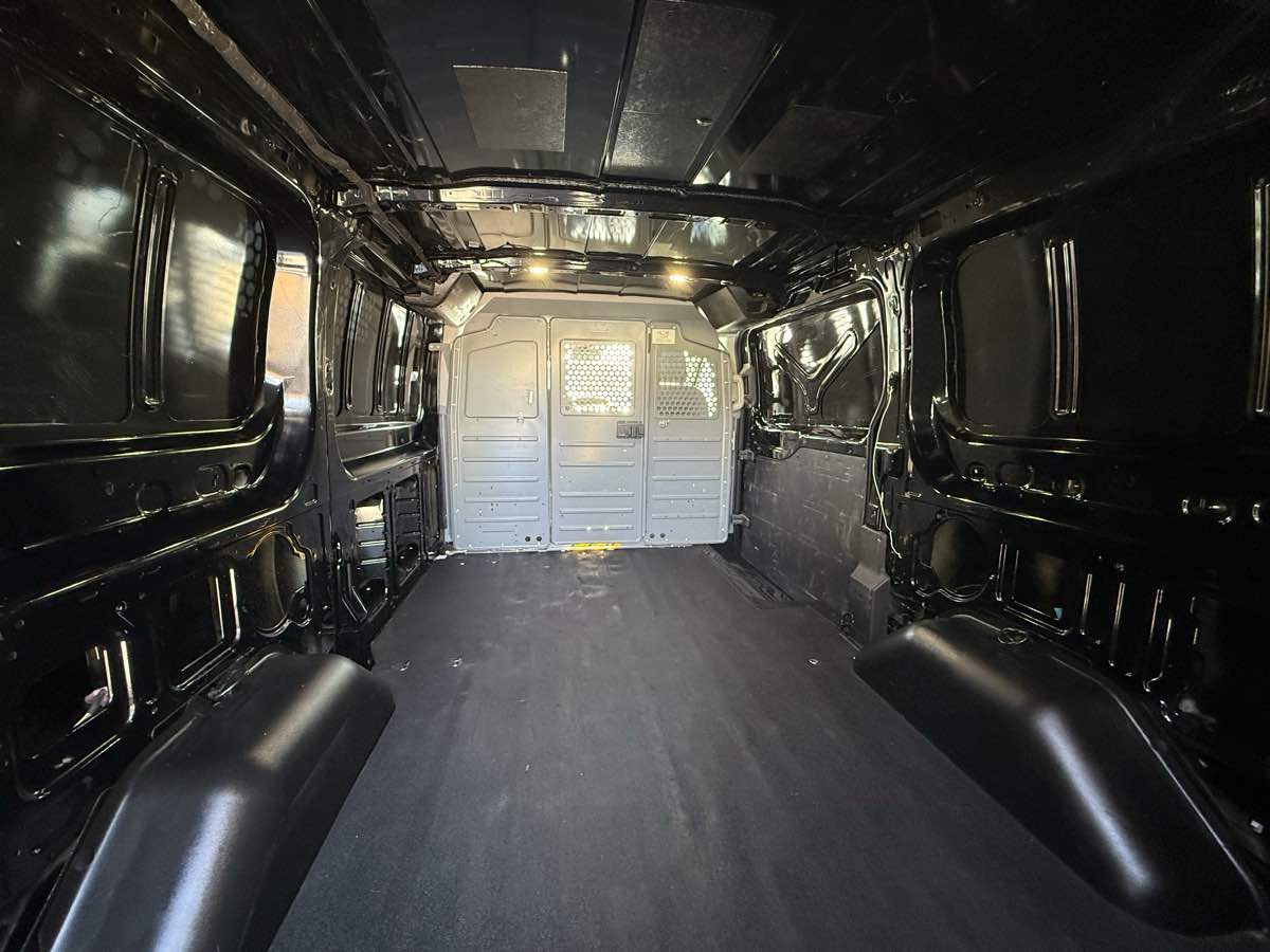 2018 Ford Transit Van Base - Photo 11