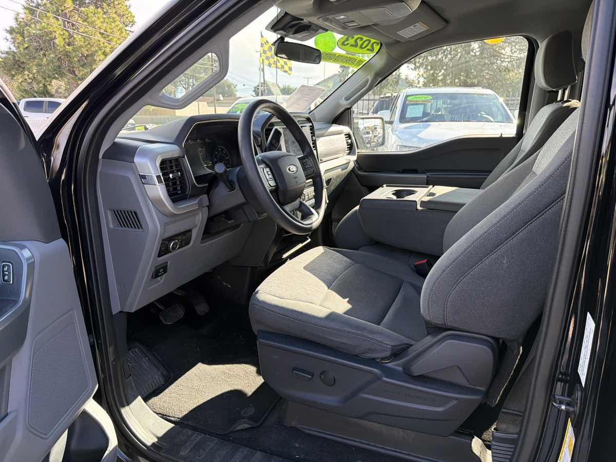 Ford F-150 photo 9
