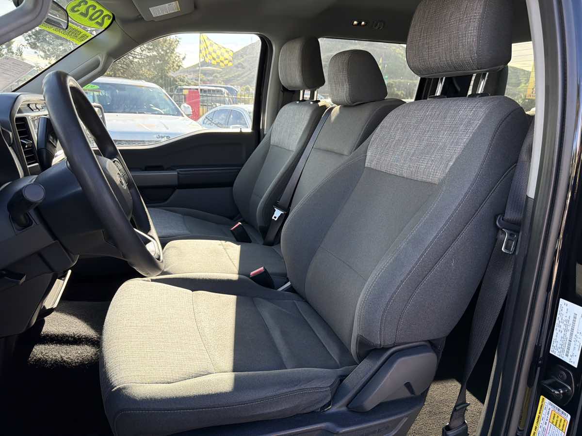 Ford F-150 photo 19