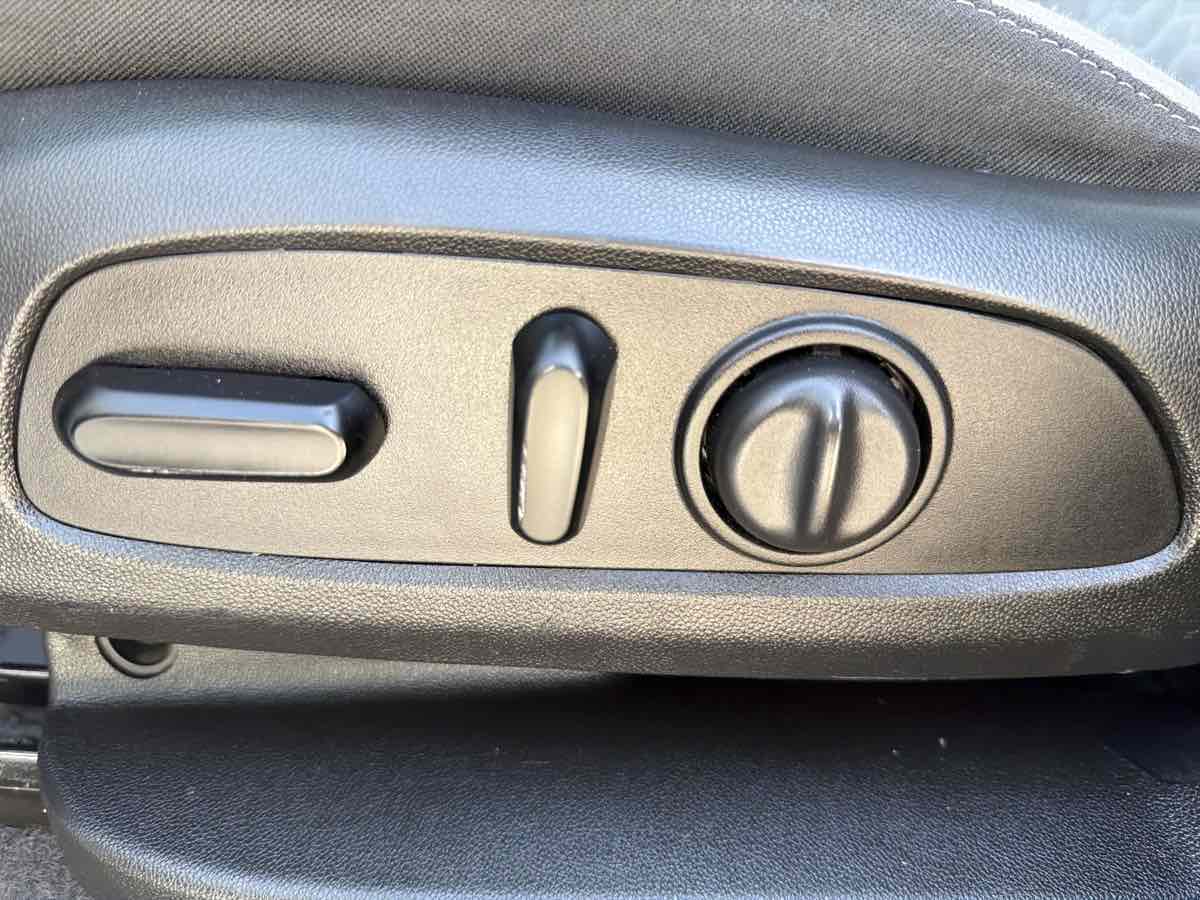 Chevrolet Equinox photo 10