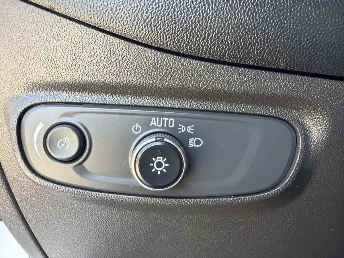 Chevrolet Equinox photo 12