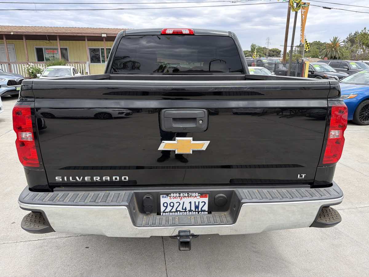 Chevrolet Silverado photo 4