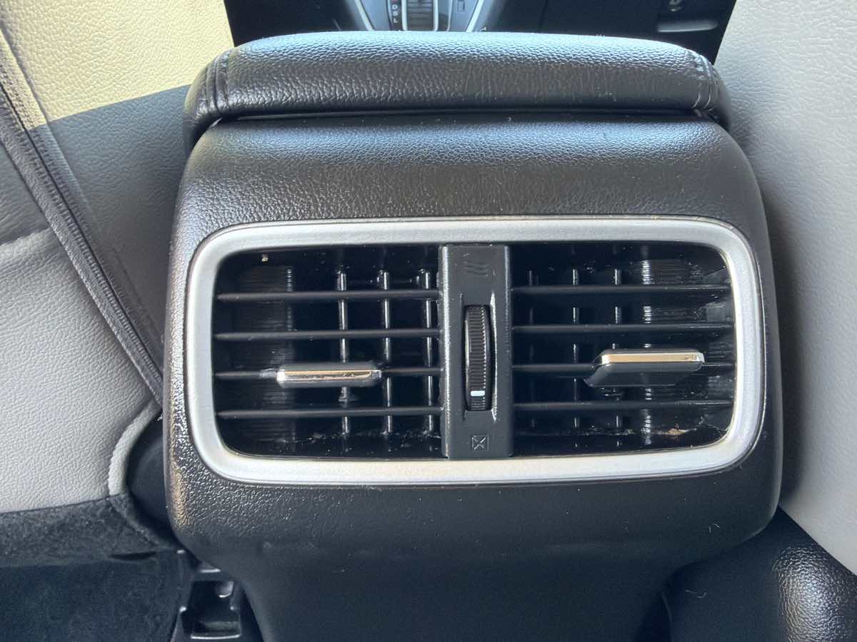 Honda CR-V photo 24