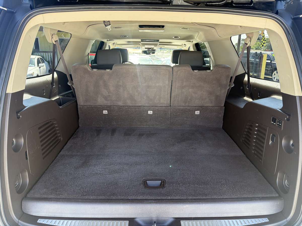 GMC Yukon XL photo 28