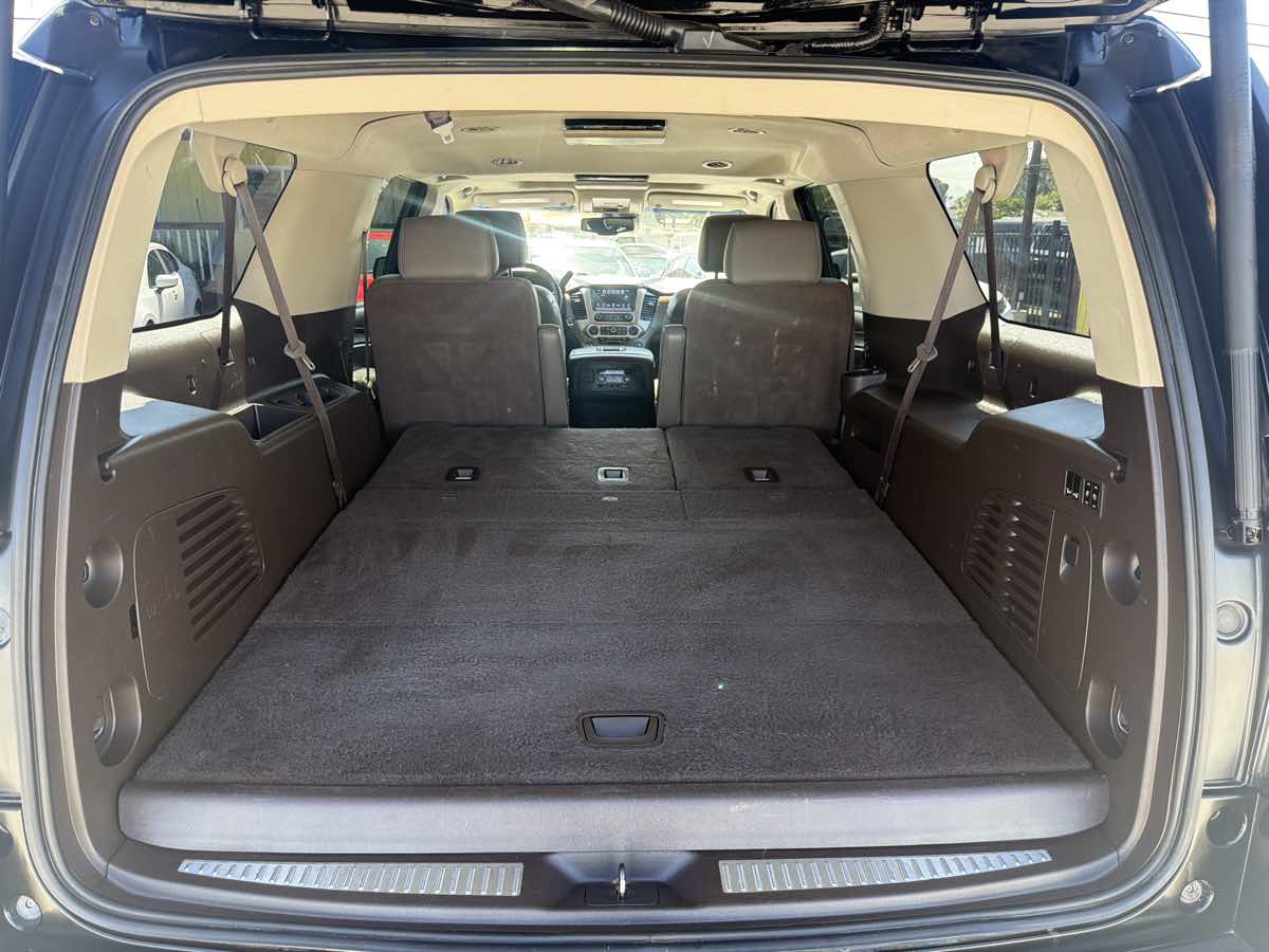 GMC Yukon XL photo 29