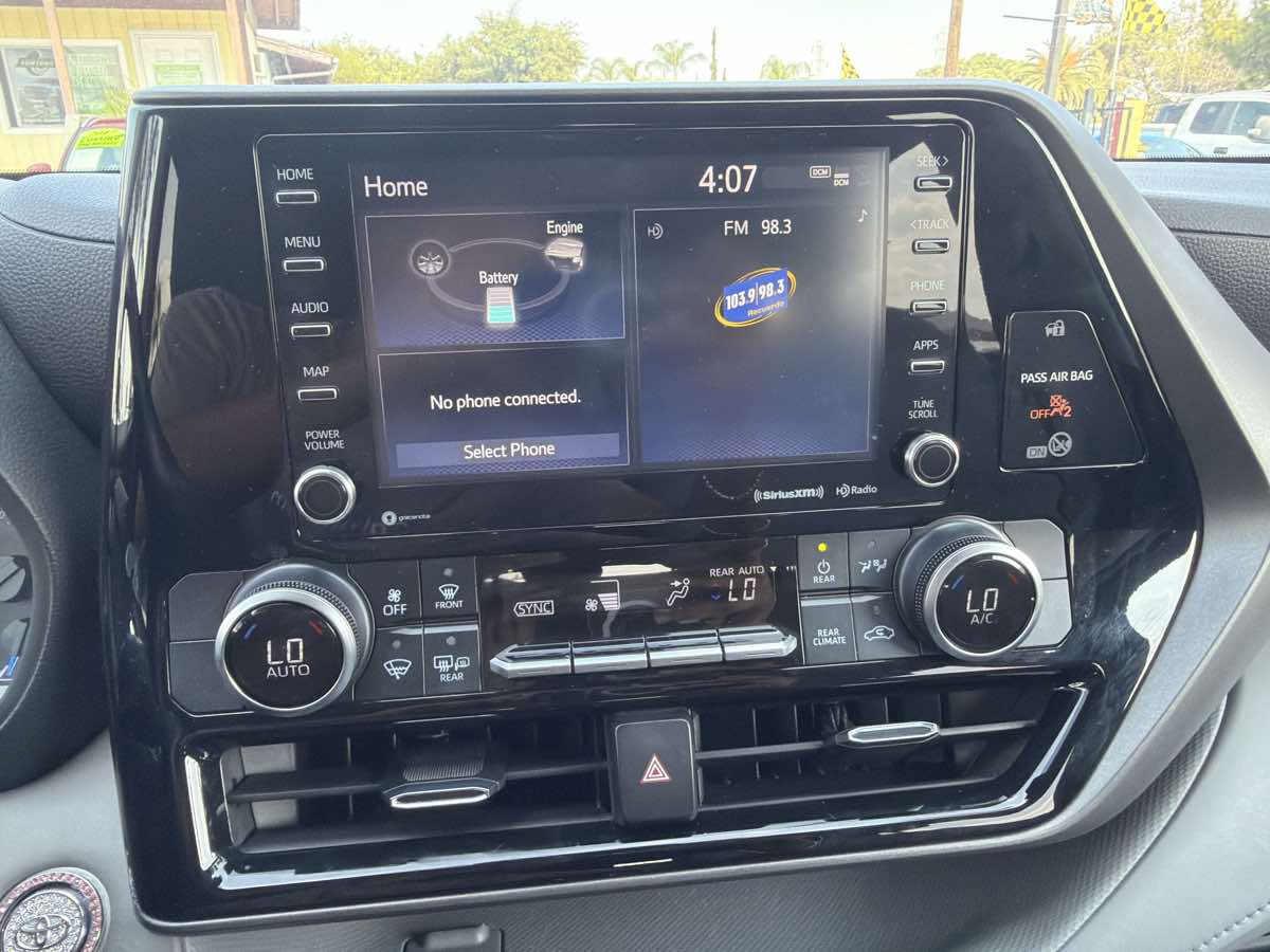 Toyota Highlander photo 17