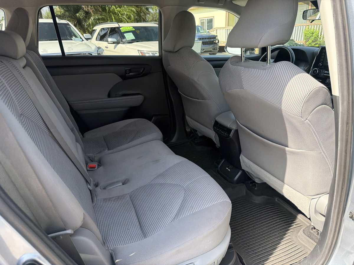 Toyota Highlander photo 25