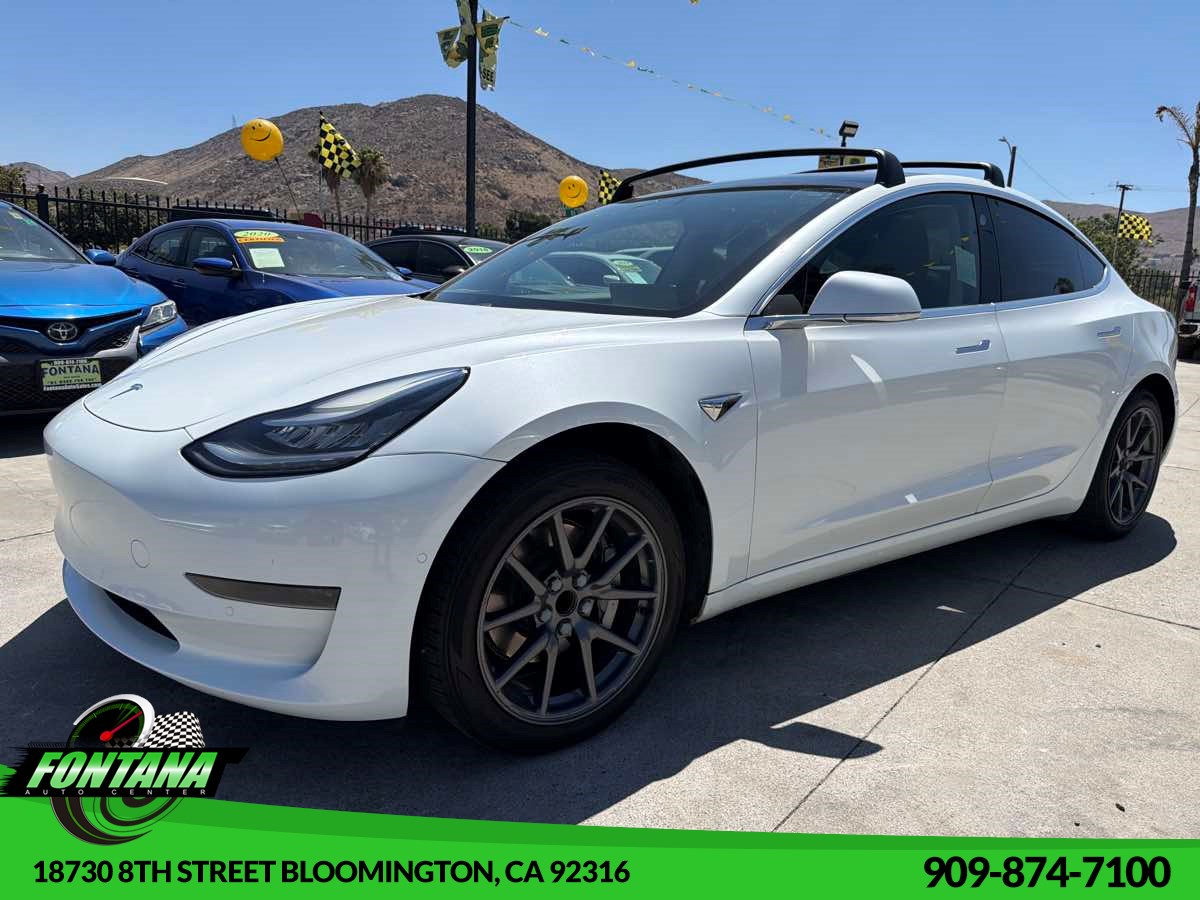 2020 Tesla Model 3 Standard Range Plus's photo
