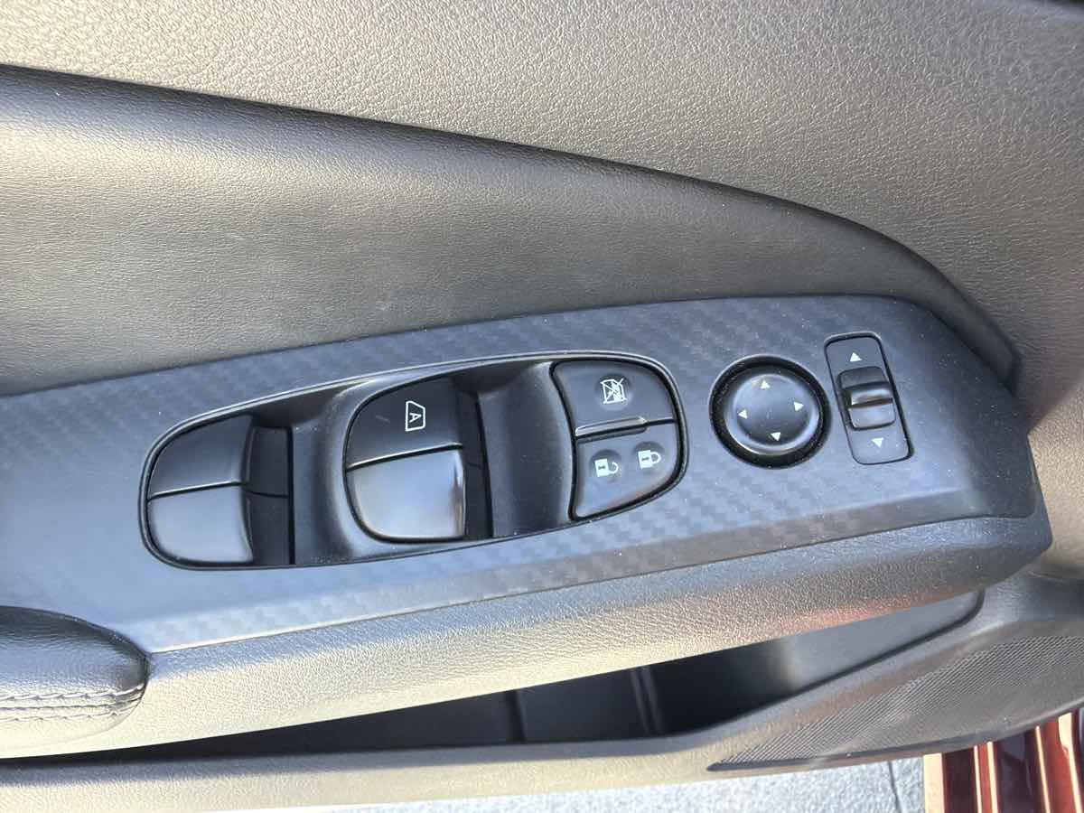 Nissan Altima photo 11