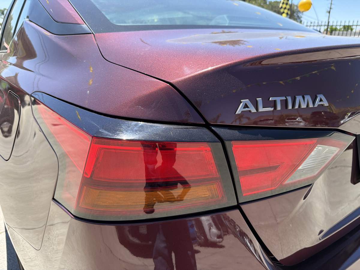 Nissan Altima photo 29