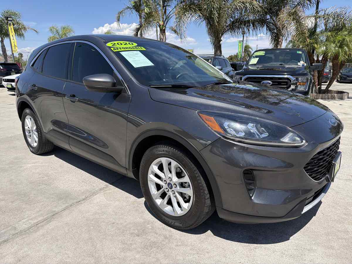 Ford Escape photo 6